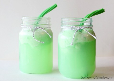 Shamrock Floats can bring a festive touch to a St. Patrick's day party.