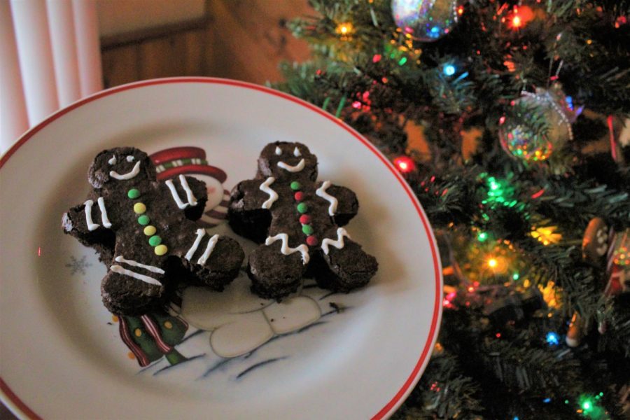 Baking+Basics%3A+Holiday+shaped+chocolate+brownies